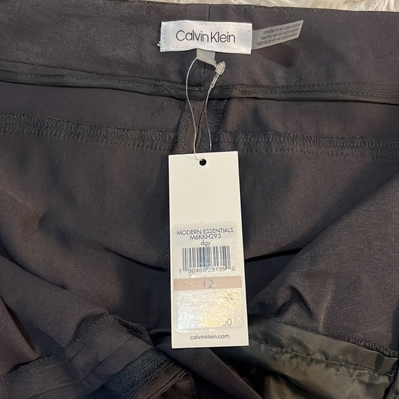 Size 12 new with tags Calvin Klein pants - Picture 3 of 4